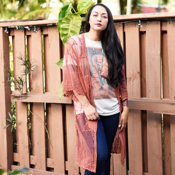 Johnny Cash Graphic Tee - Picture 2 of 2